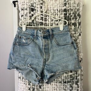 Levi Jean Shorts
